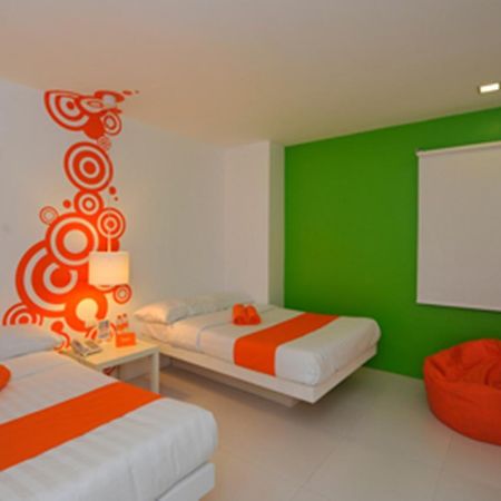 Islands Stay Hotels - Uptown Cebu Extérieur photo