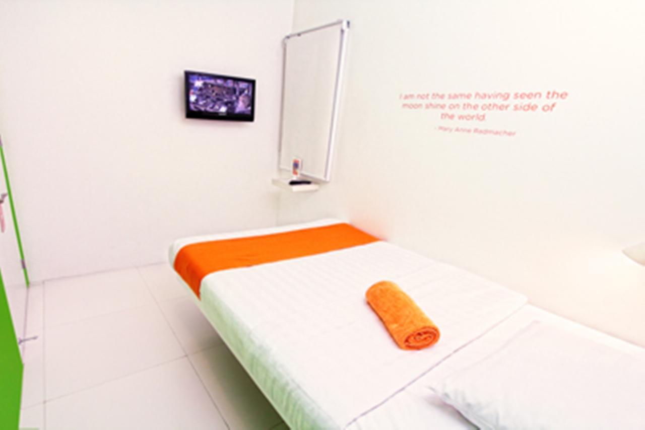 Islands Stay Hotels - Uptown Cebu Extérieur photo
