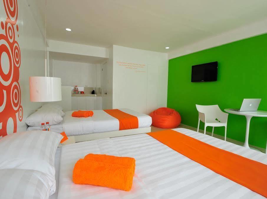 Islands Stay Hotels - Uptown Cebu Extérieur photo